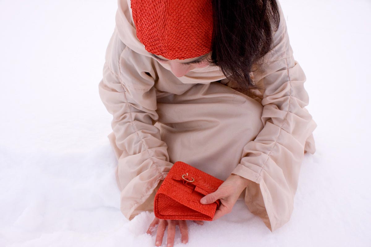 11lachsleder_tasche_fotoshooting_winter