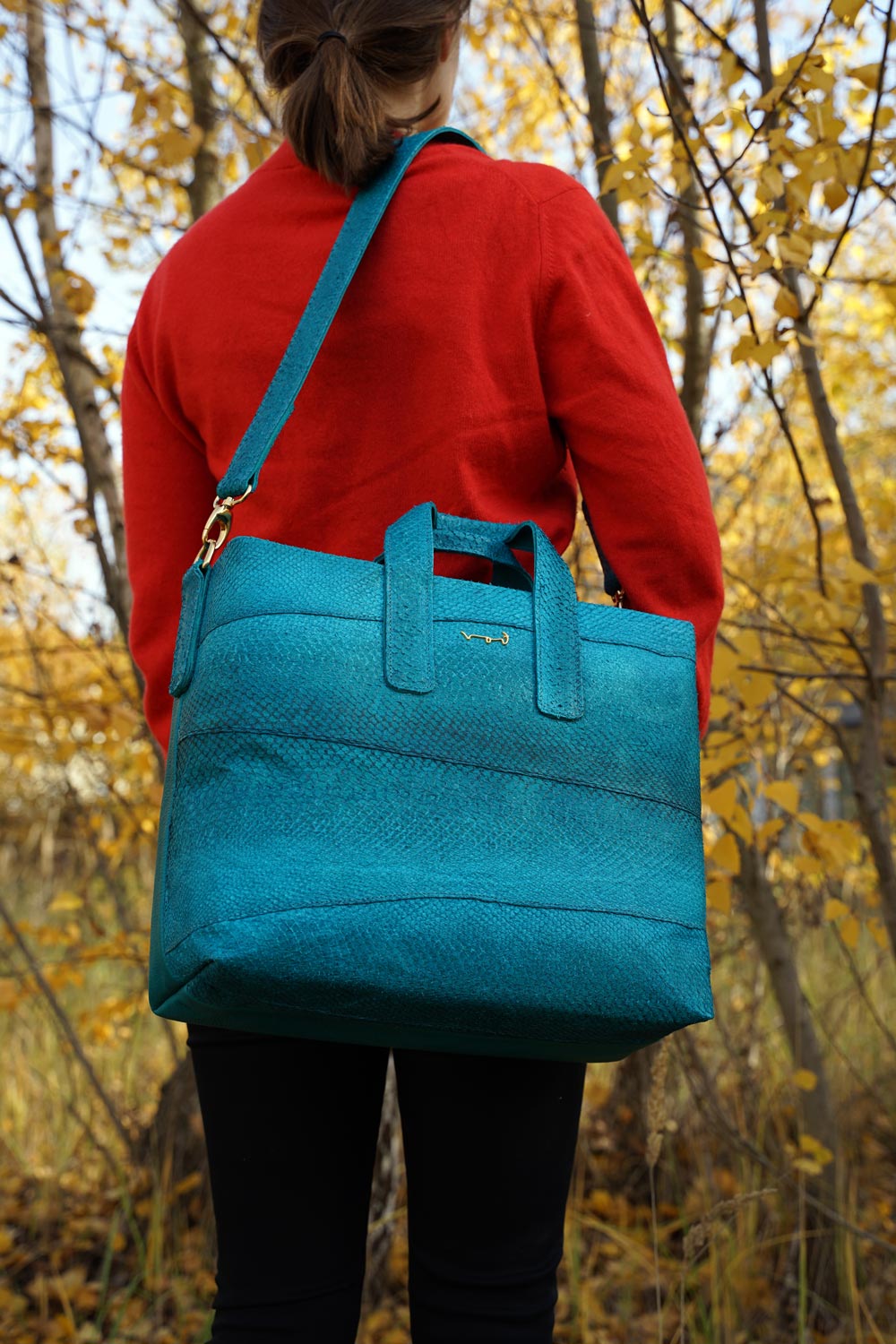 Big handbag made from salmon leather